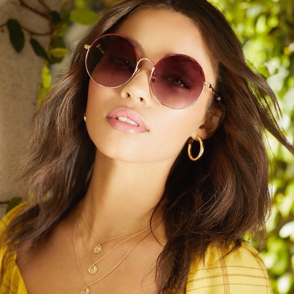 Diff Eyewear Accessories - Diff Rose Gold Isla sunglasses.